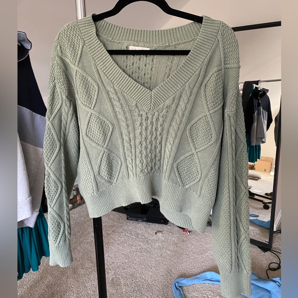 LA HEARTS v-neck sweater